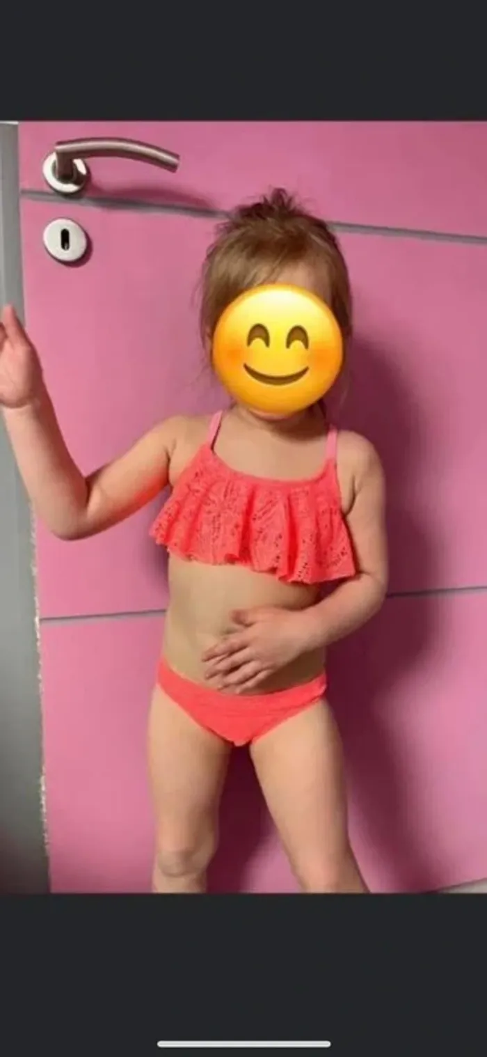 Maillot de bain parfait état 3 ans dentelle rose corail - photo numéro 5