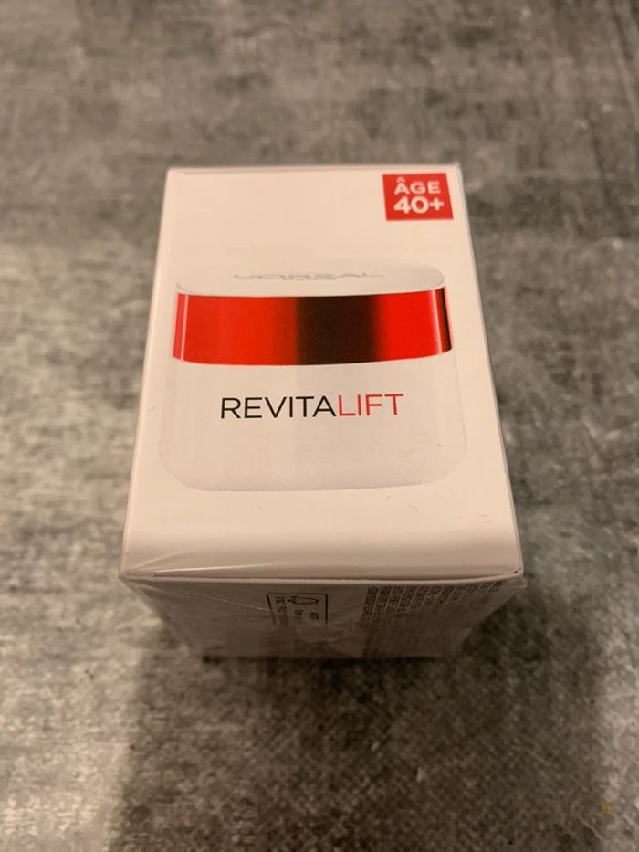 Soin hydratant yeux l’Oreal - photo numéro 2