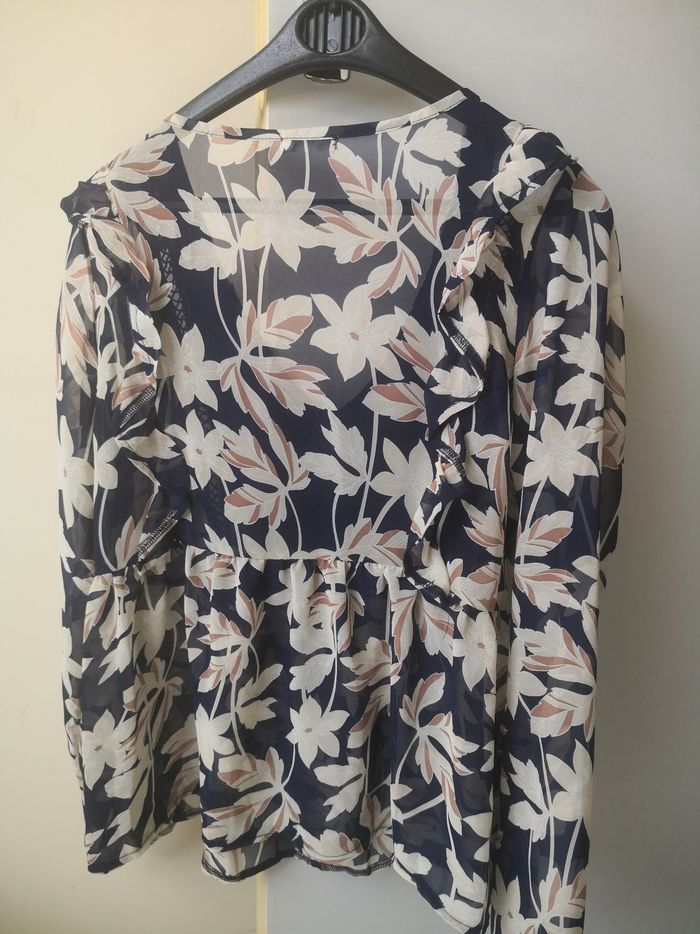 Blouse à fleurs - photo numéro 2
