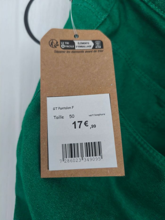 Pantalon neuf taille 50 - photo numéro 2