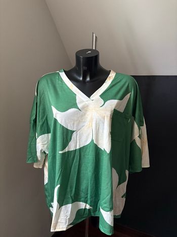 T-shirt vert imprimé fleurs – Taille 3XL