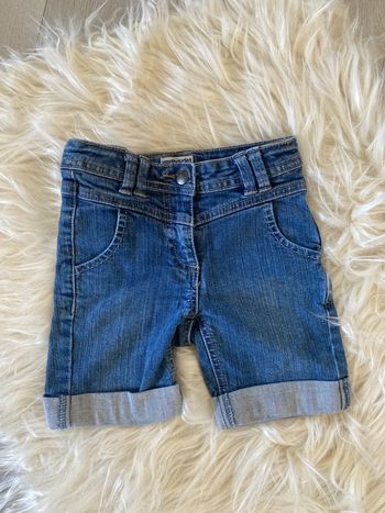 Short 4 ans