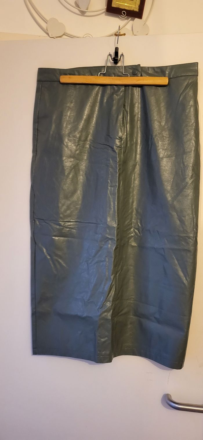 Jupe simili cuir verte bouteille