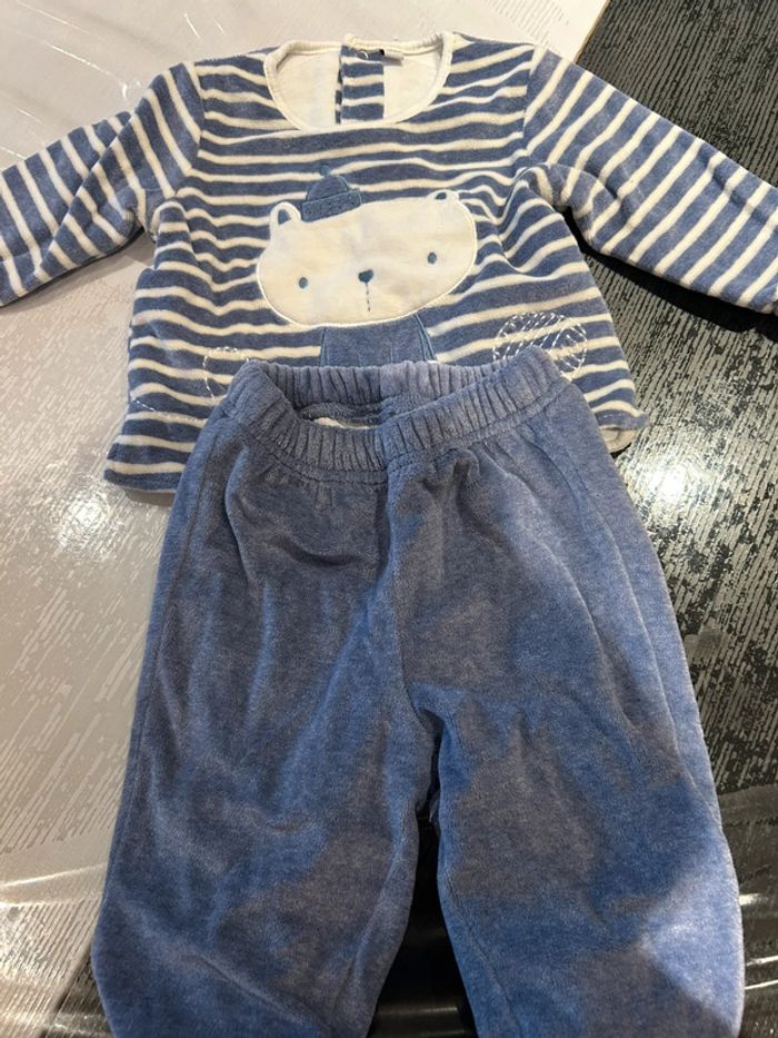 Lot de 8 pyjamas hiver – Taille 9 mois - photo numéro 3