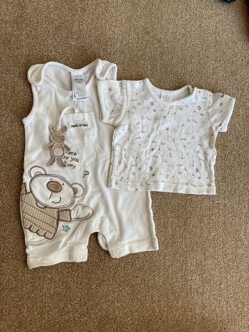 Ensemble bébé Babies R us