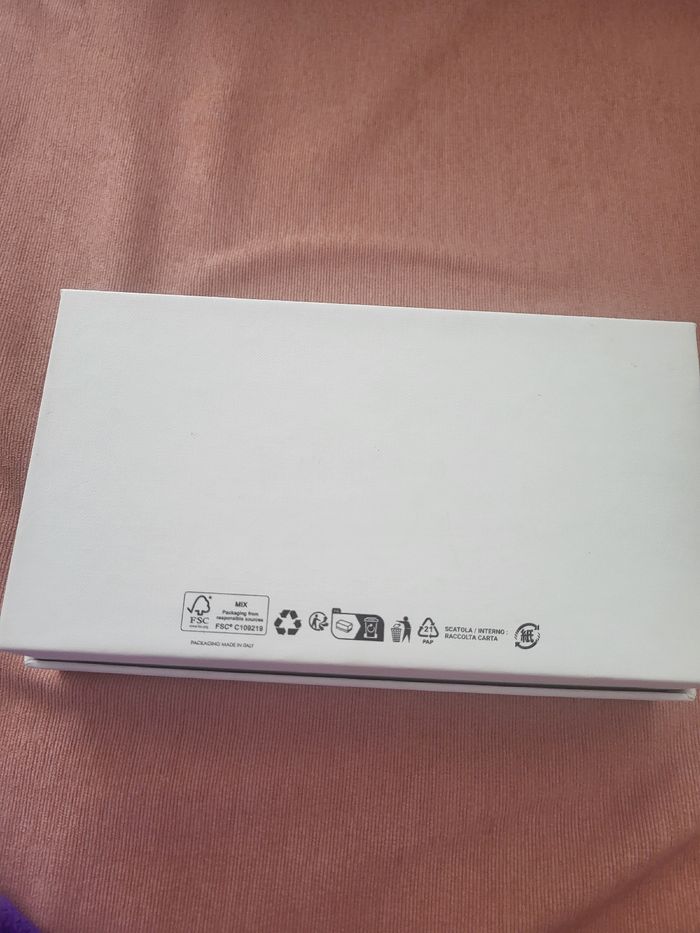 Pochette Celine - photo numéro 6