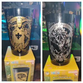 Lot gobelets ichiban kuji