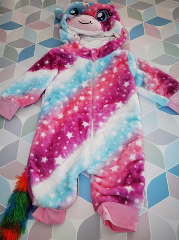 D3893 - surpyjama fille 9 mois