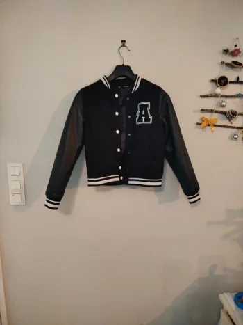 Veste style universitaire