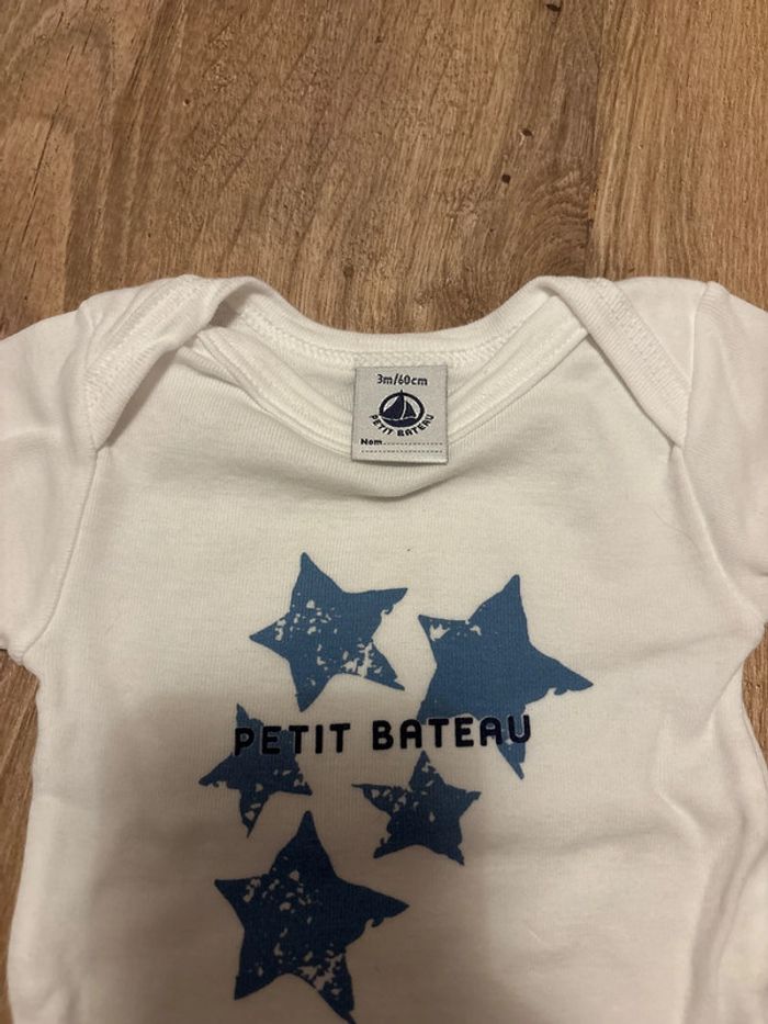 Lot 3 bodies petit bateau 3 mois - photo numéro 9