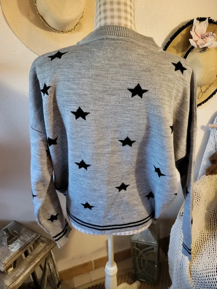 Pull étoiles overzise - photo numéro 4