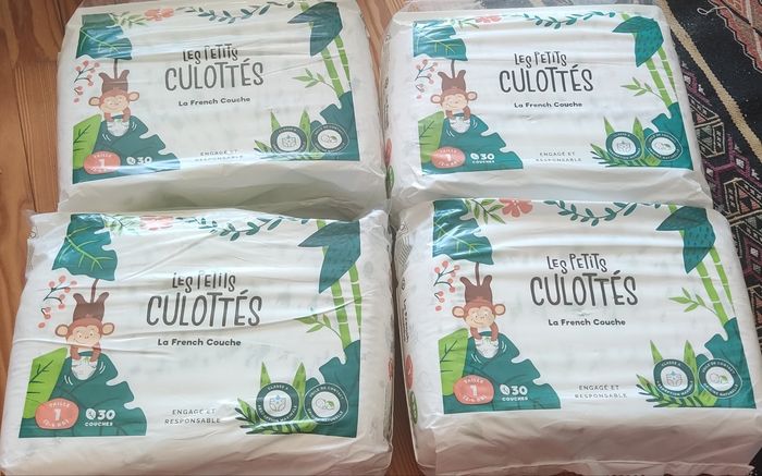 4 Paquers couches les petits culottés taille 1
