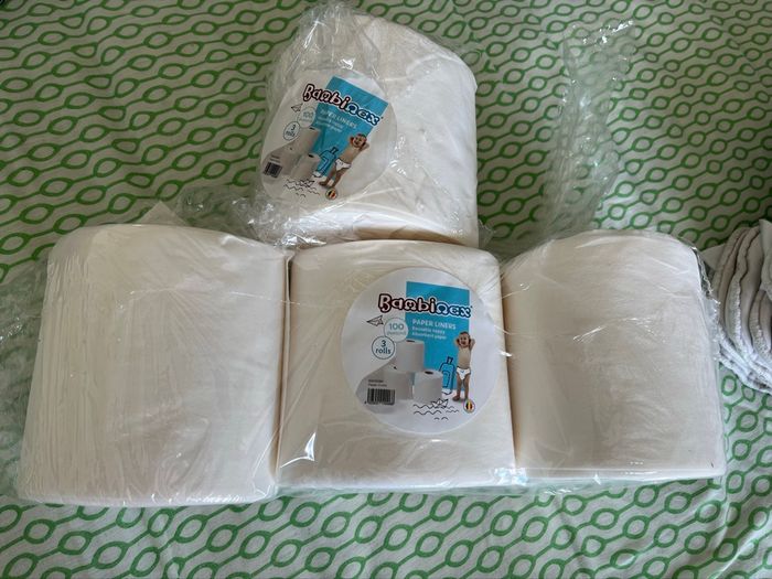 Lot de 15 couches lavables BUM 27 inserts et 4 rouleaux de voile jetable - photo numéro 4