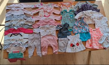 Lot de vêtements fille 3 mois