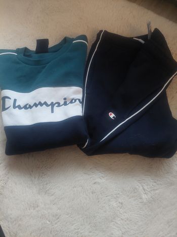 Survêtement  pull pantalon Champion