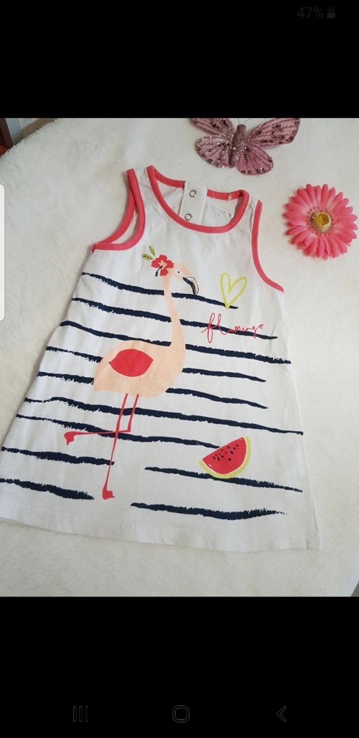 Robe bébé taille 9 mois