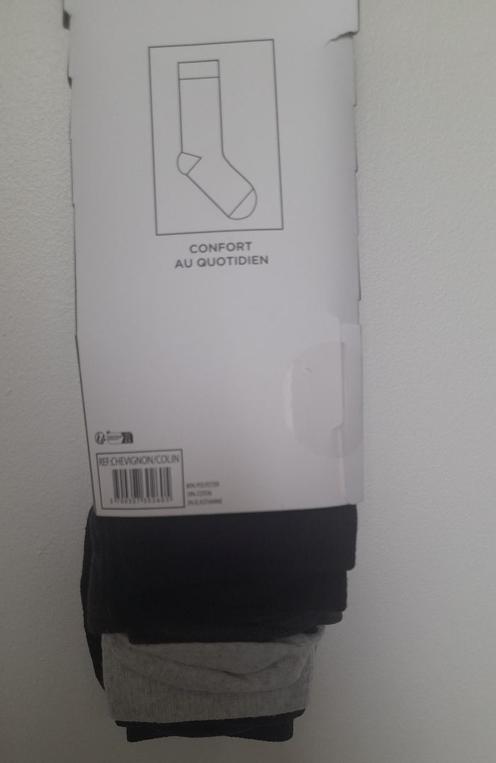 Lot chaussettes Chevignon taille 39-42 - photo numéro 4