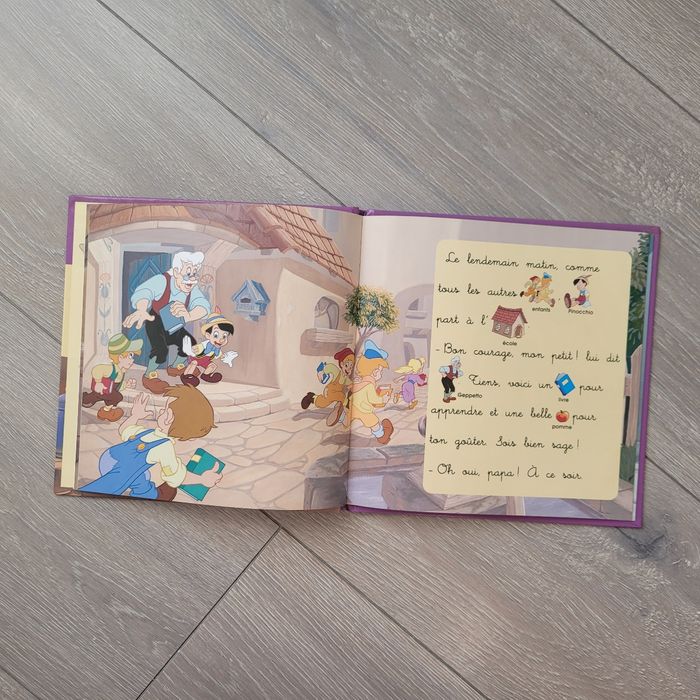 Livre " Pinocchio, le pantin au grand coeur. Disney . Édition Hachette - photo numéro 3