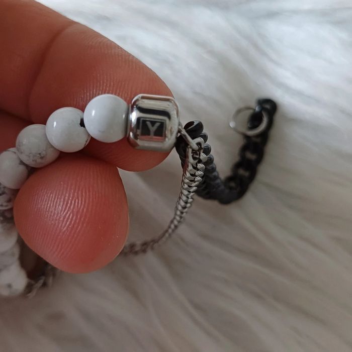 Bracelet orné de pierre naturelles howlite et acier inoxydable - photo numéro 6