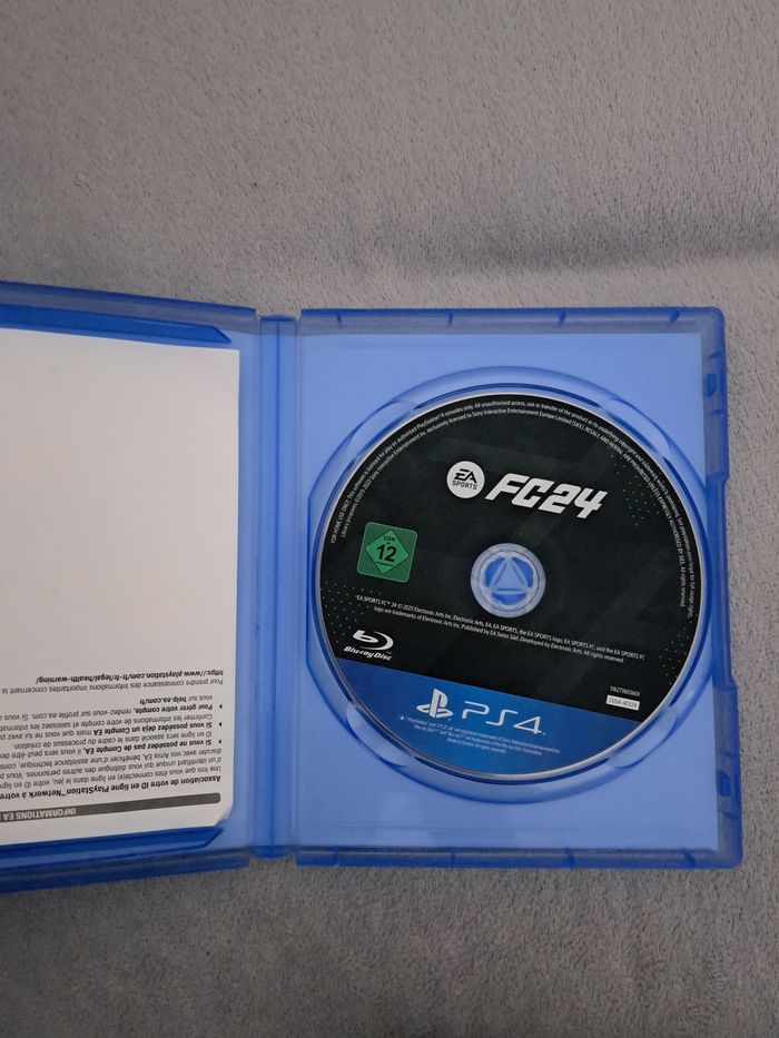 Jeu FC24 PS4 - photo numéro 3