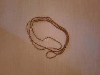 Collier sautoir jaune