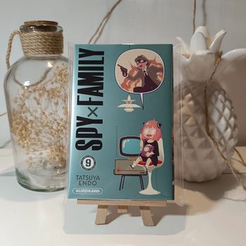 Manga Spy x family tome 9