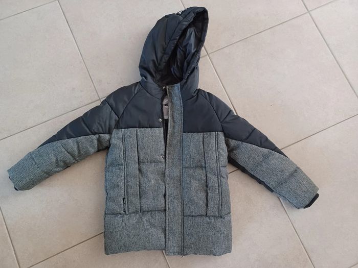 Manteau à capuche hiver Redskins 5 ans (prix ferme)