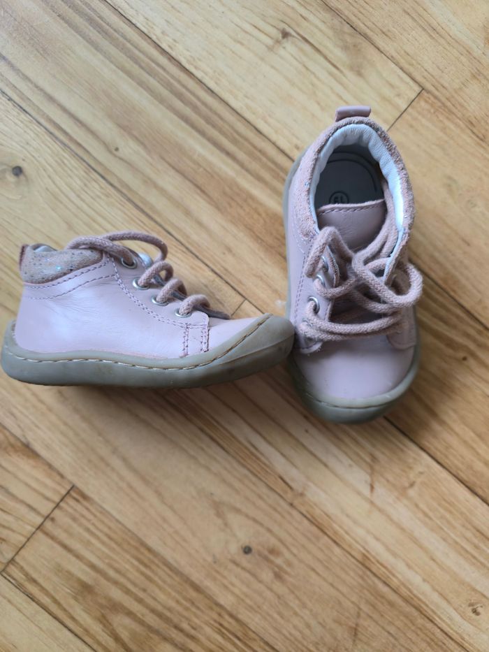 Lot chaussures fille taille 19 - photo numéro 3