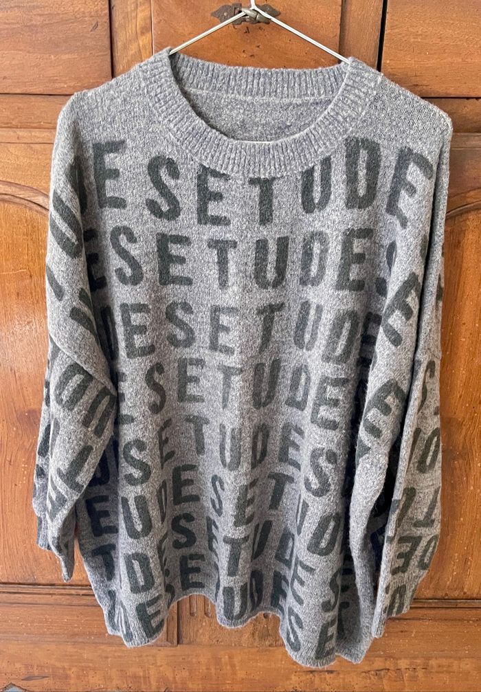 Pull oversize gris
