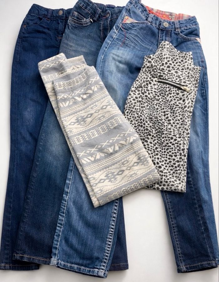 Lot 28 vêtements fille 8 ans - photo numéro 2