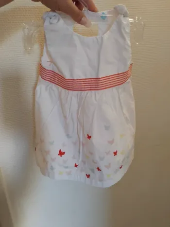 Robe été fille 12 mois neuf