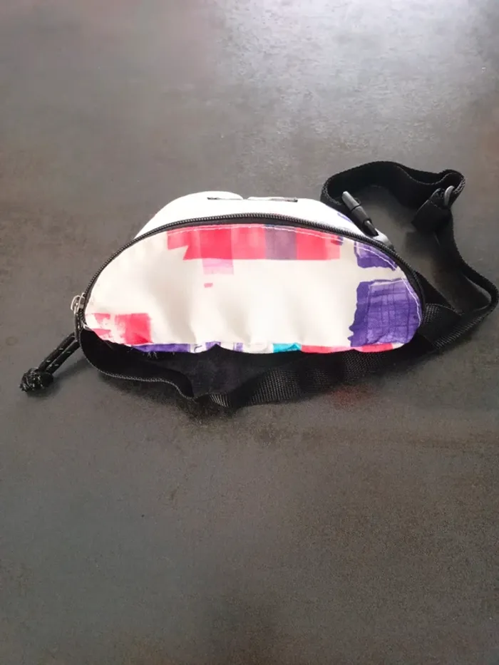 Sac banane Eastpak - photo numéro 2