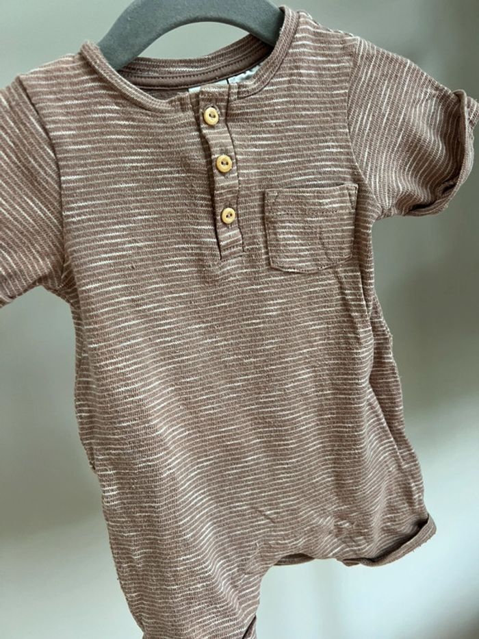 Combinaison H&M 3 mois - photo numéro 3
