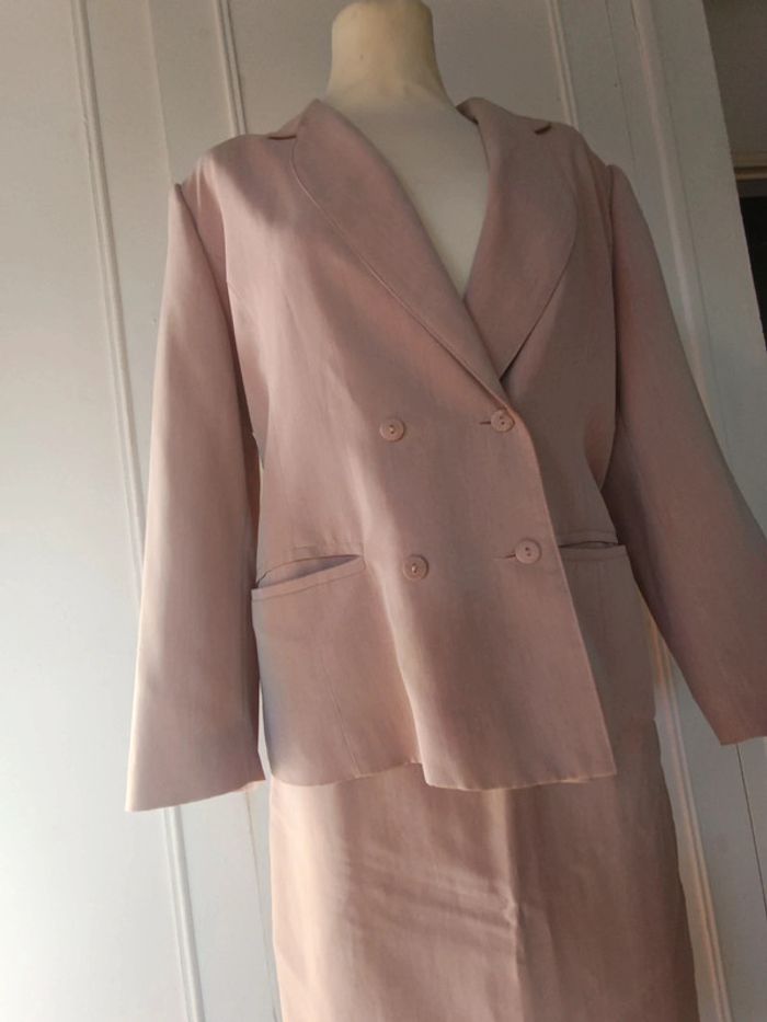 Ensemble tailleur jupe blaser modal matière noble qualité vintage rare Gregory Pat Paris rose t M 38 - photo numéro 3