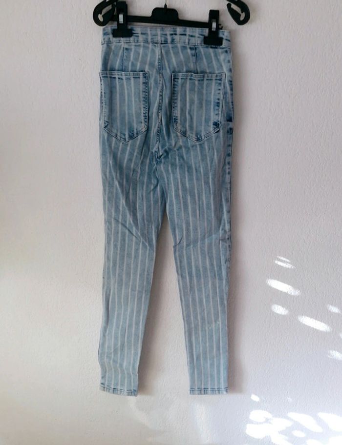🤎 Jeans bleu rayé pour femme taille 32 - photo numéro 4