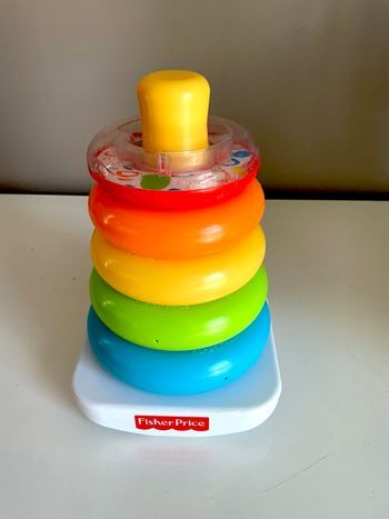 Tour d’anneaux à empiler Fisher price