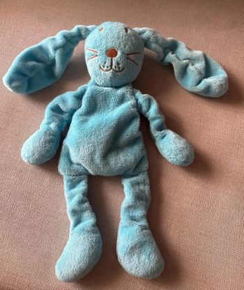 DPAM doudou lapin bleu turquoise