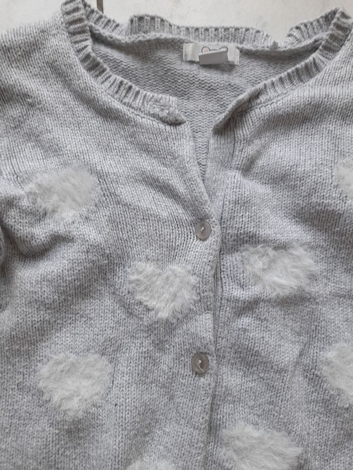 Gilet à petits cœurs 10 ans - photo numéro 3