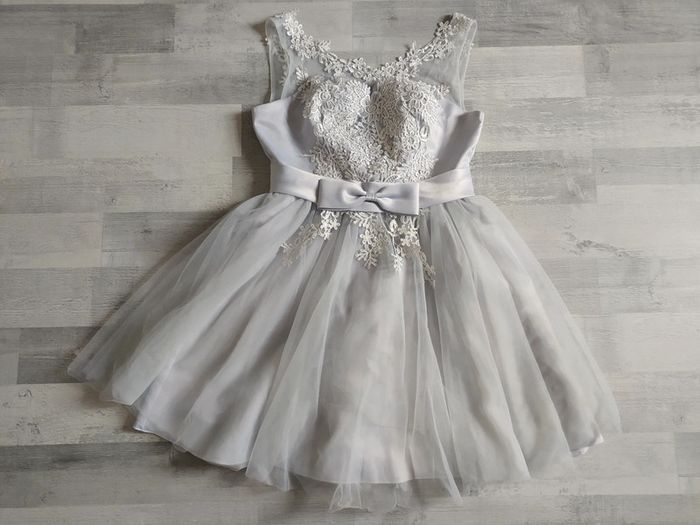 Robe grise