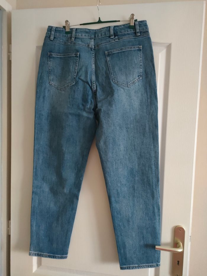 Jeans femme taille 42 en très bon état - photo numéro 3