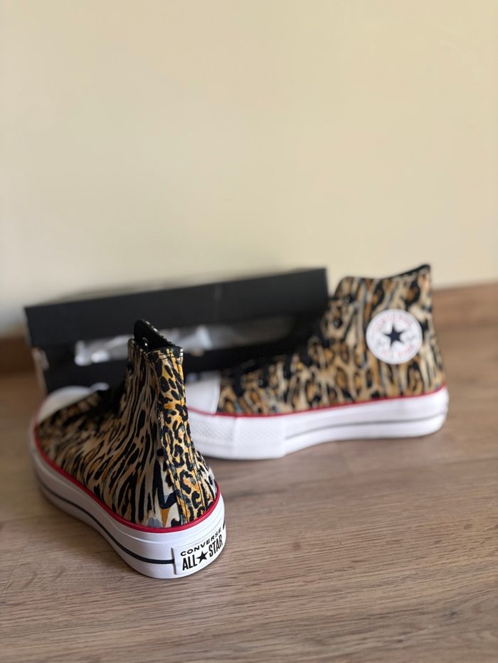 🐆 Converse Chuck Taylor All Star – Imprimé Léopard – Neuves – T38 - photo numéro 2