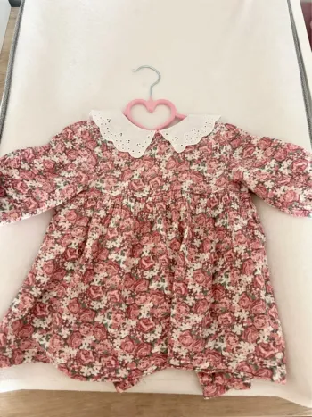 Robe à fleurs bébé fille taille 12mois