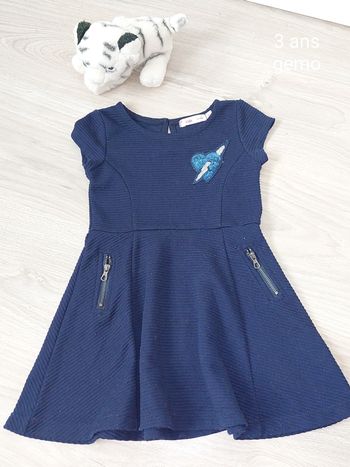 Robe 3 ans