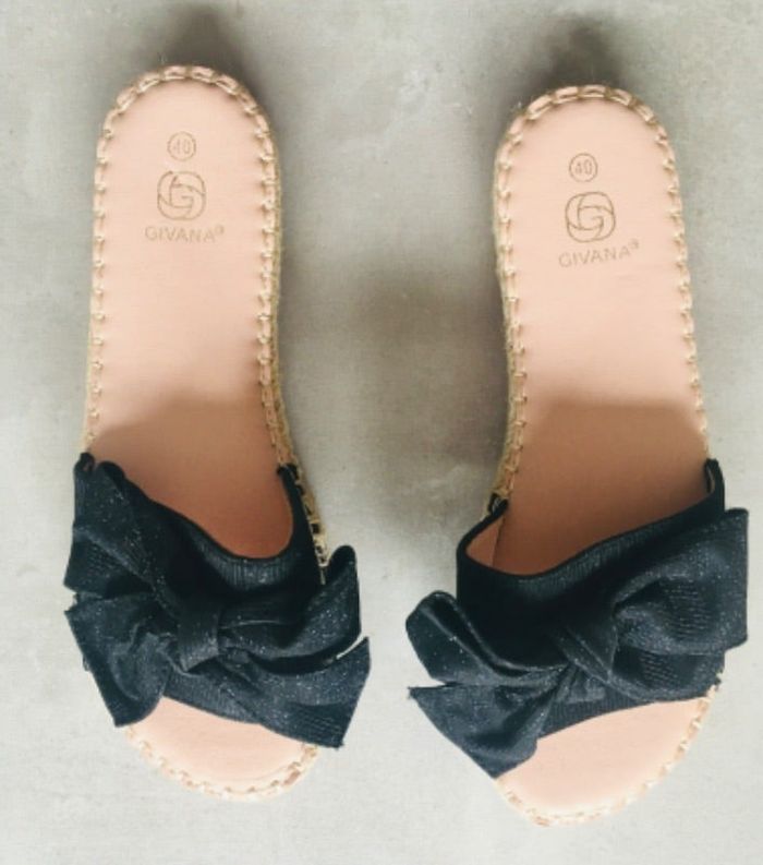 Sandales claquettes Givana noeud neuves