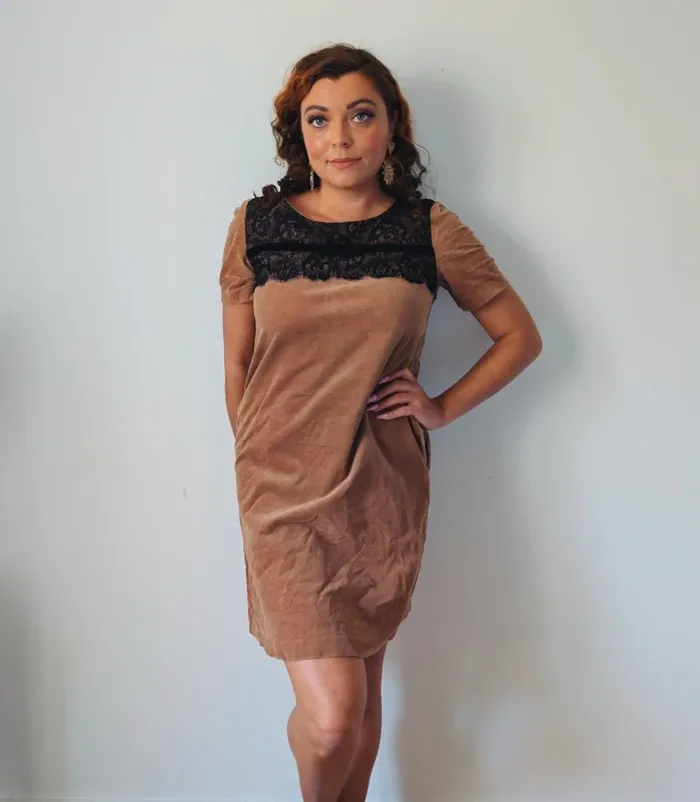 Robe en simili daim marron avec dentelle automne See U Soon Taille 38 - photo numéro 4