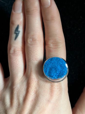 Bague ronde en verre style pylônes