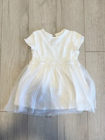 Robe 18mois Kiabi