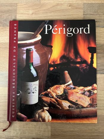 Livre relié-Cuisines de France-Périgord