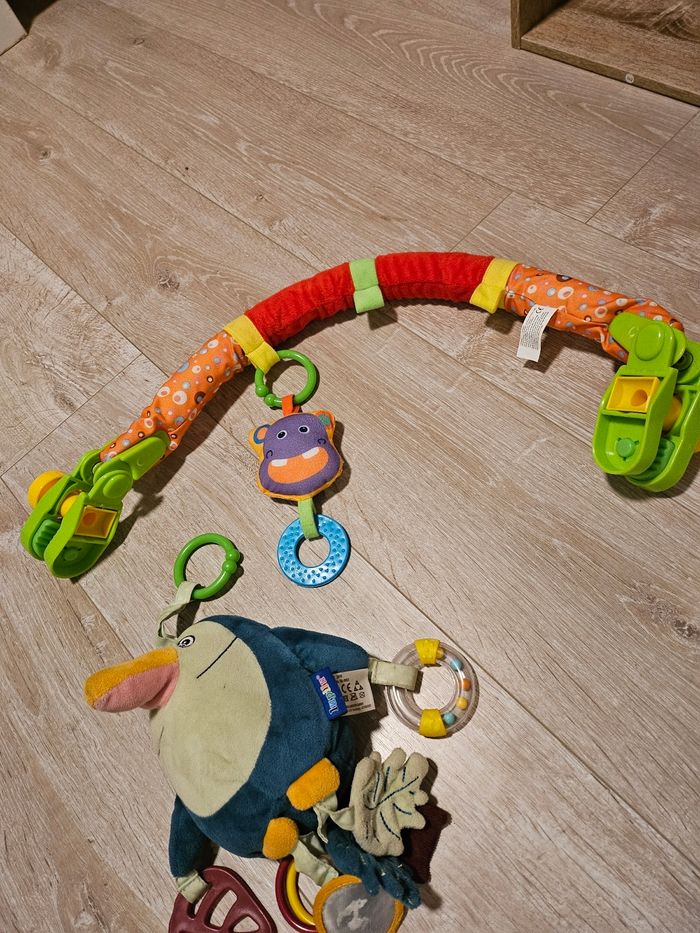 Lot jouet éveil bébé