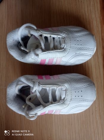 Paire de baskets sneackers fille, ADIDAS, pointure 18